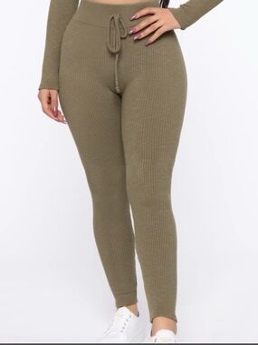 Fashion Nova Olive Ribbed Knit Leggings